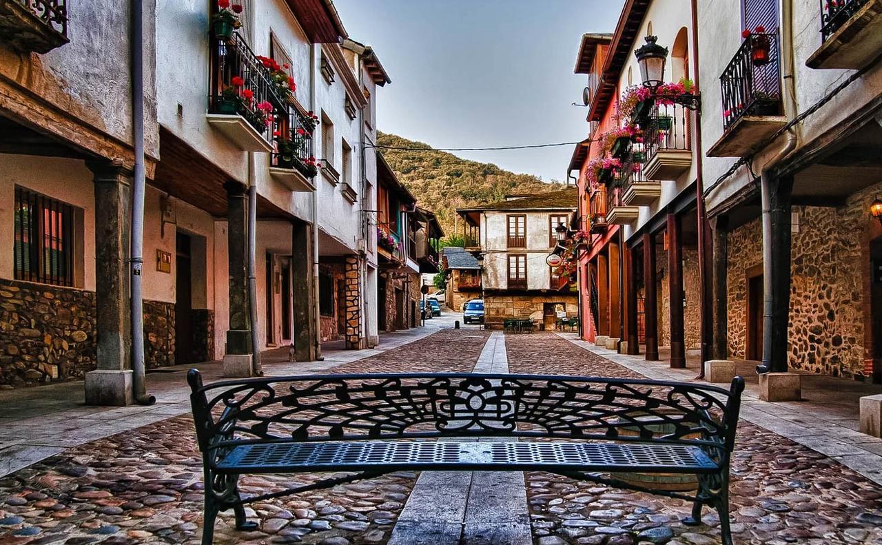 The Way Hotel Molinaseca Esterno foto